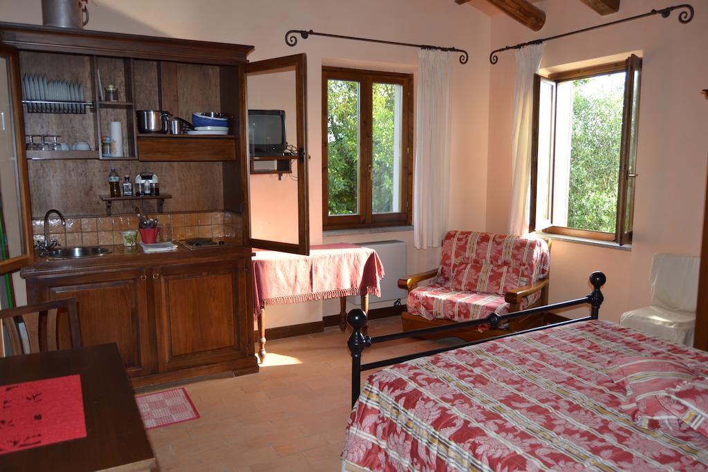 Le Macchie Villa Baschi Rum bild